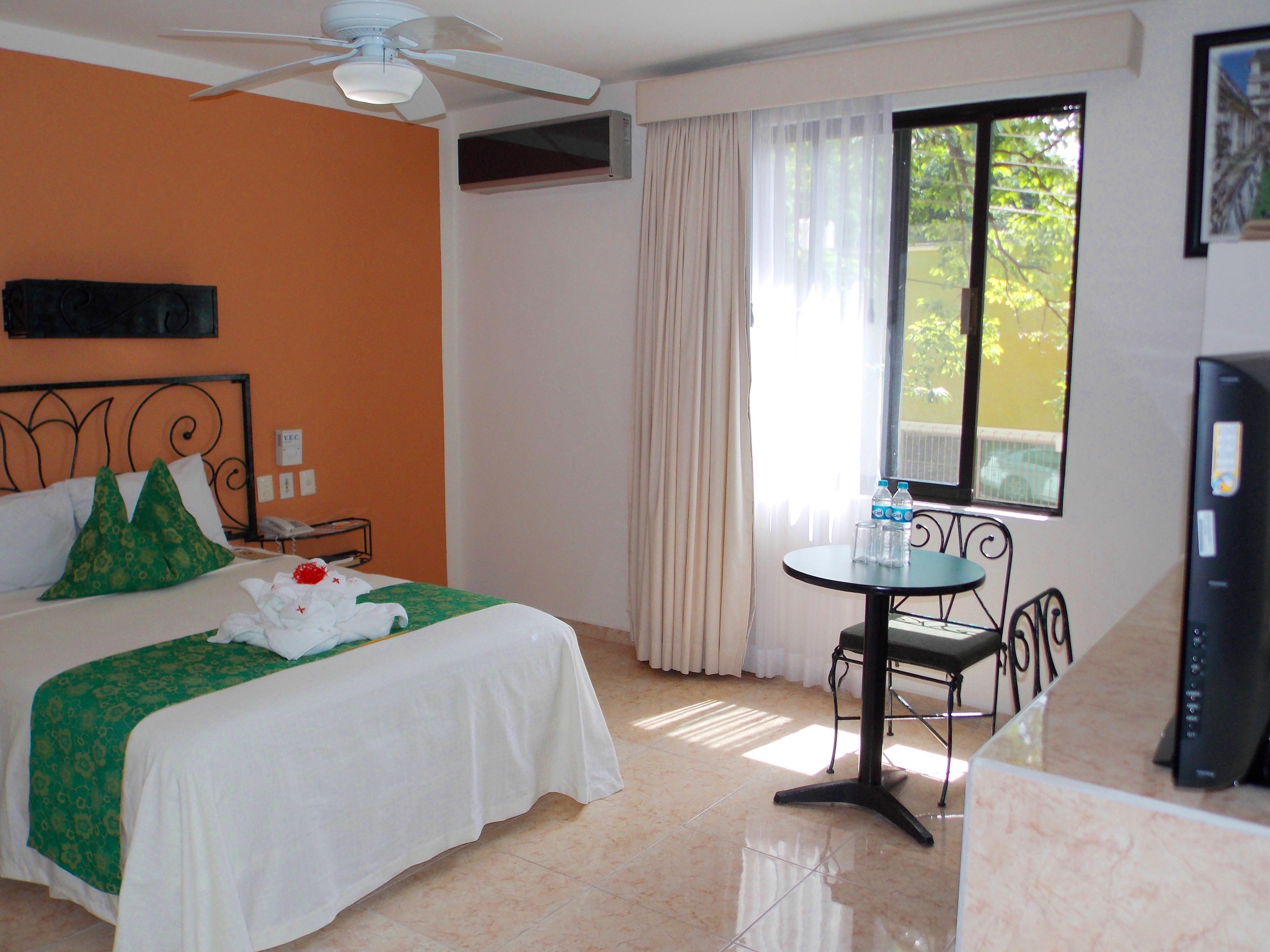 Hotel Maya Tulipanes 팔렝케 외부 사진