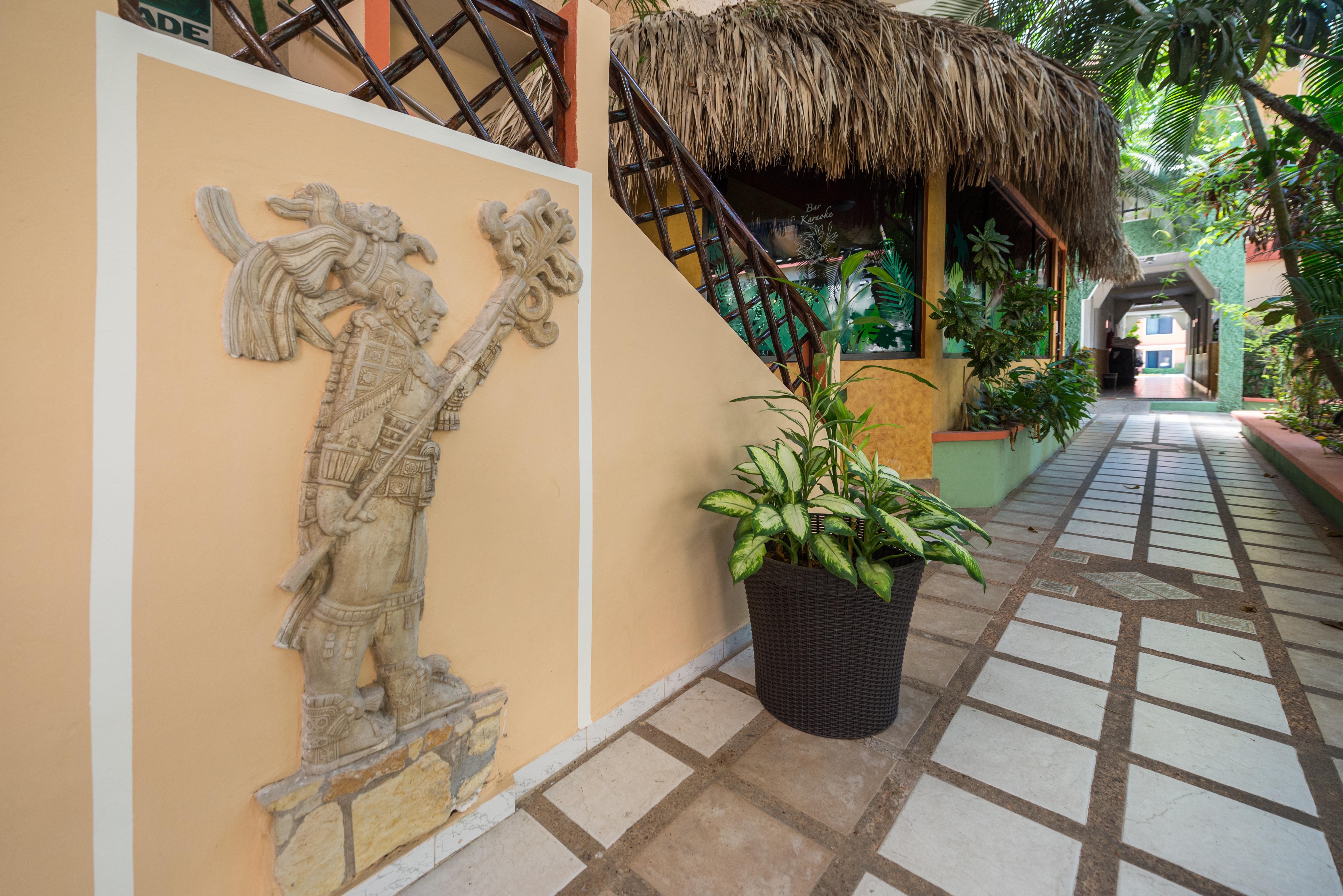 Hotel Maya Tulipanes 팔렝케 외부 사진