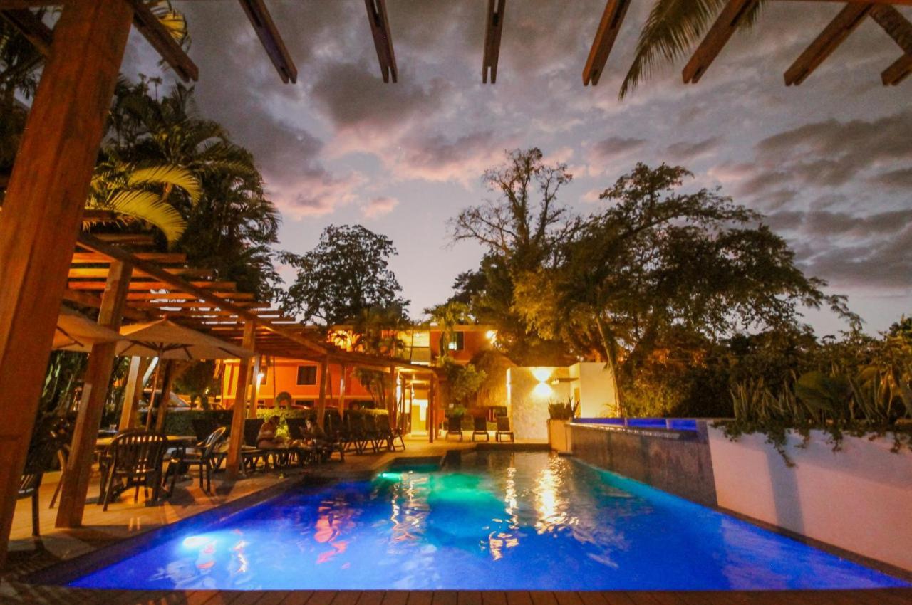Hotel Maya Tulipanes 팔렝케 외부 사진
